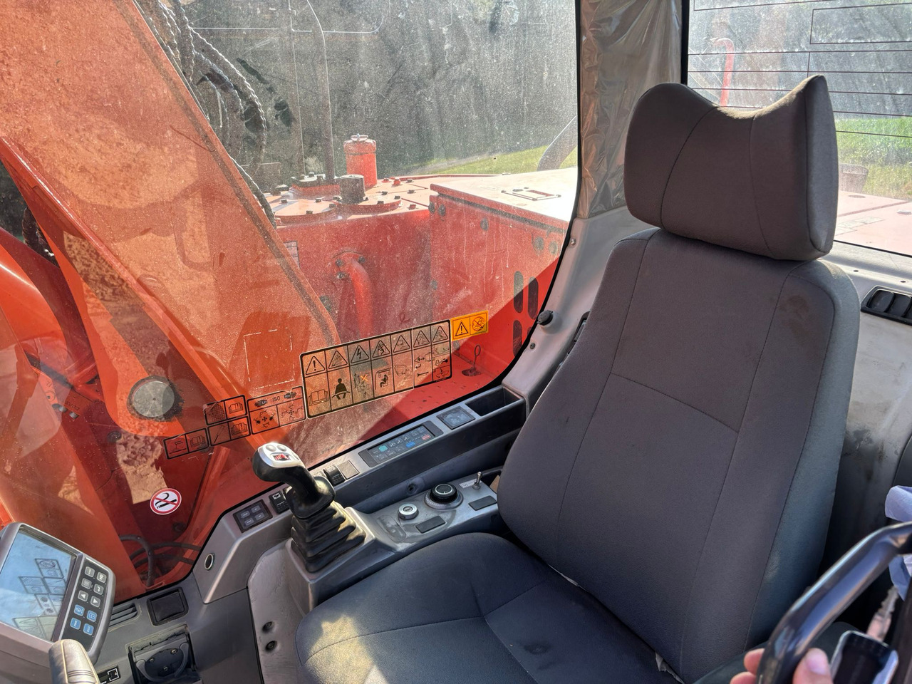 Leasing DOOSAN DX 140 LCR-3 DOOSAN DX 140 LCR-3: afbeelding 10 Leasing DOOSAN DX 140 LCR-3 DOOSAN DX 140 LCR-3: afbeelding 10