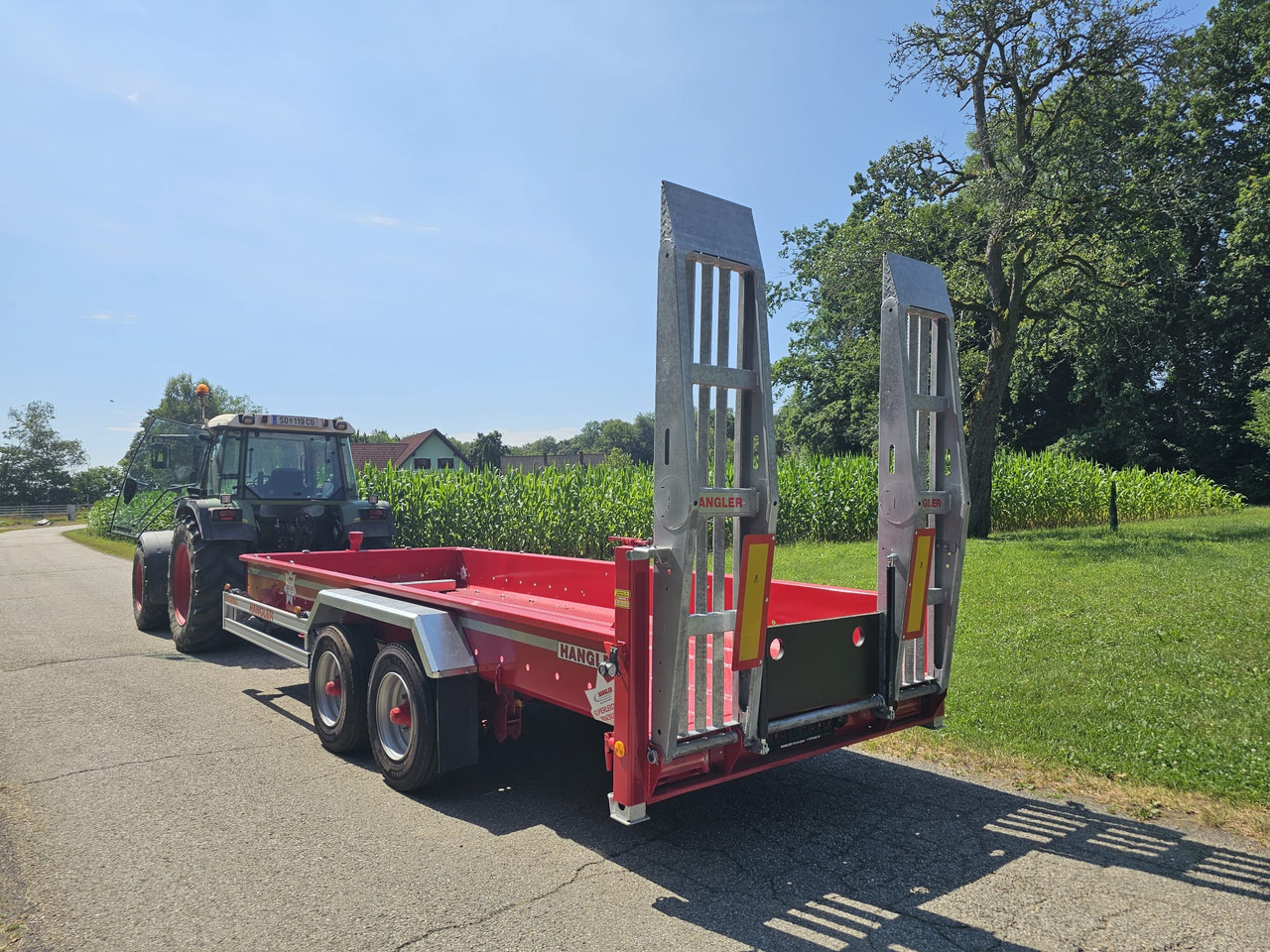 Fliegl TTS-H 100 / Hangler TPS 2 - Dieplader aanhangwagen: afbeelding 5 Fliegl TTS-H 100 / Hangler TPS 2 - Dieplader aanhangwagen: afbeelding 5