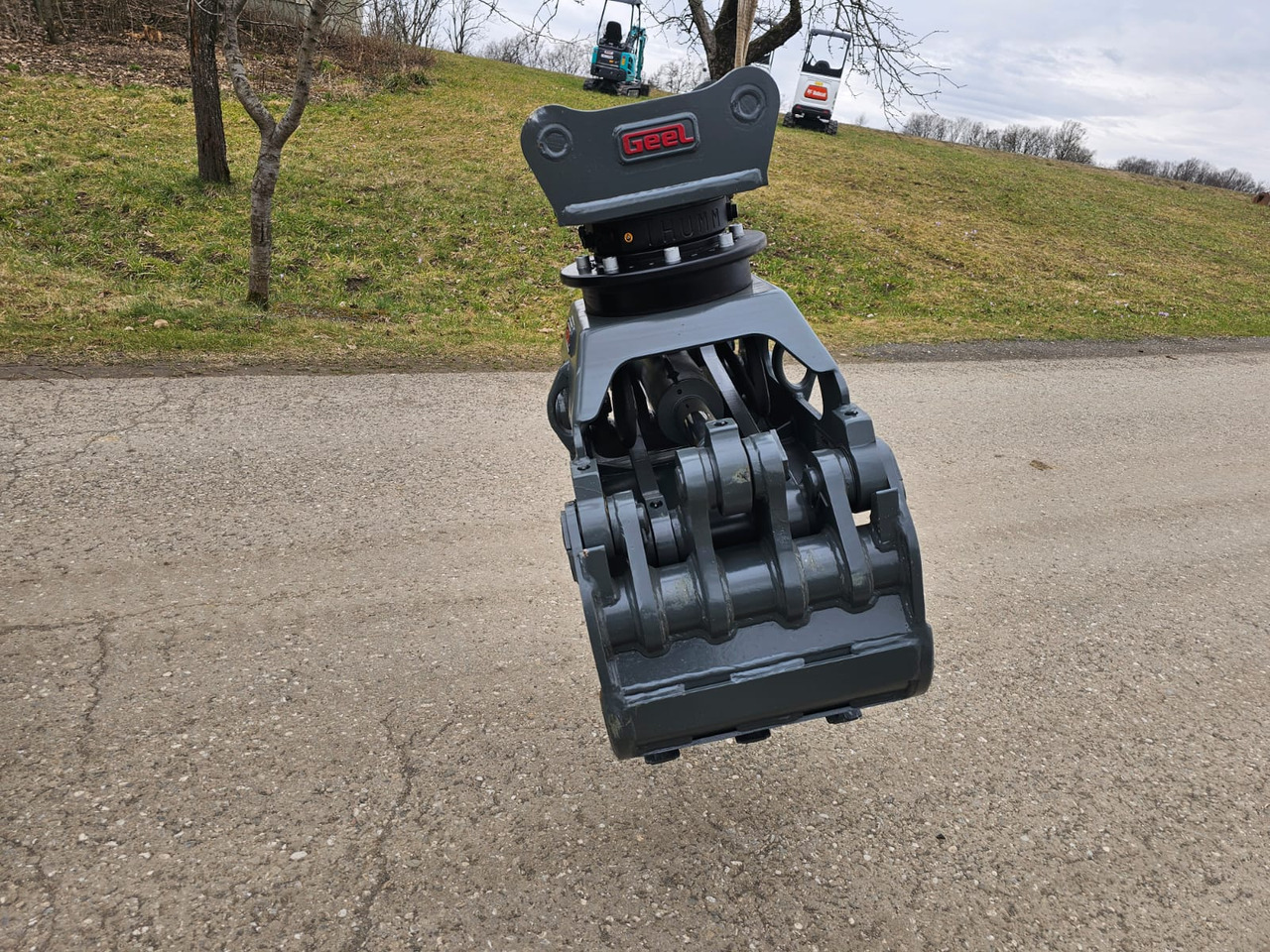 Geel UG08 - Grijper voor Graafmachine: afbeelding 2 Geel UG08 - Grijper voor Graafmachine: afbeelding 2