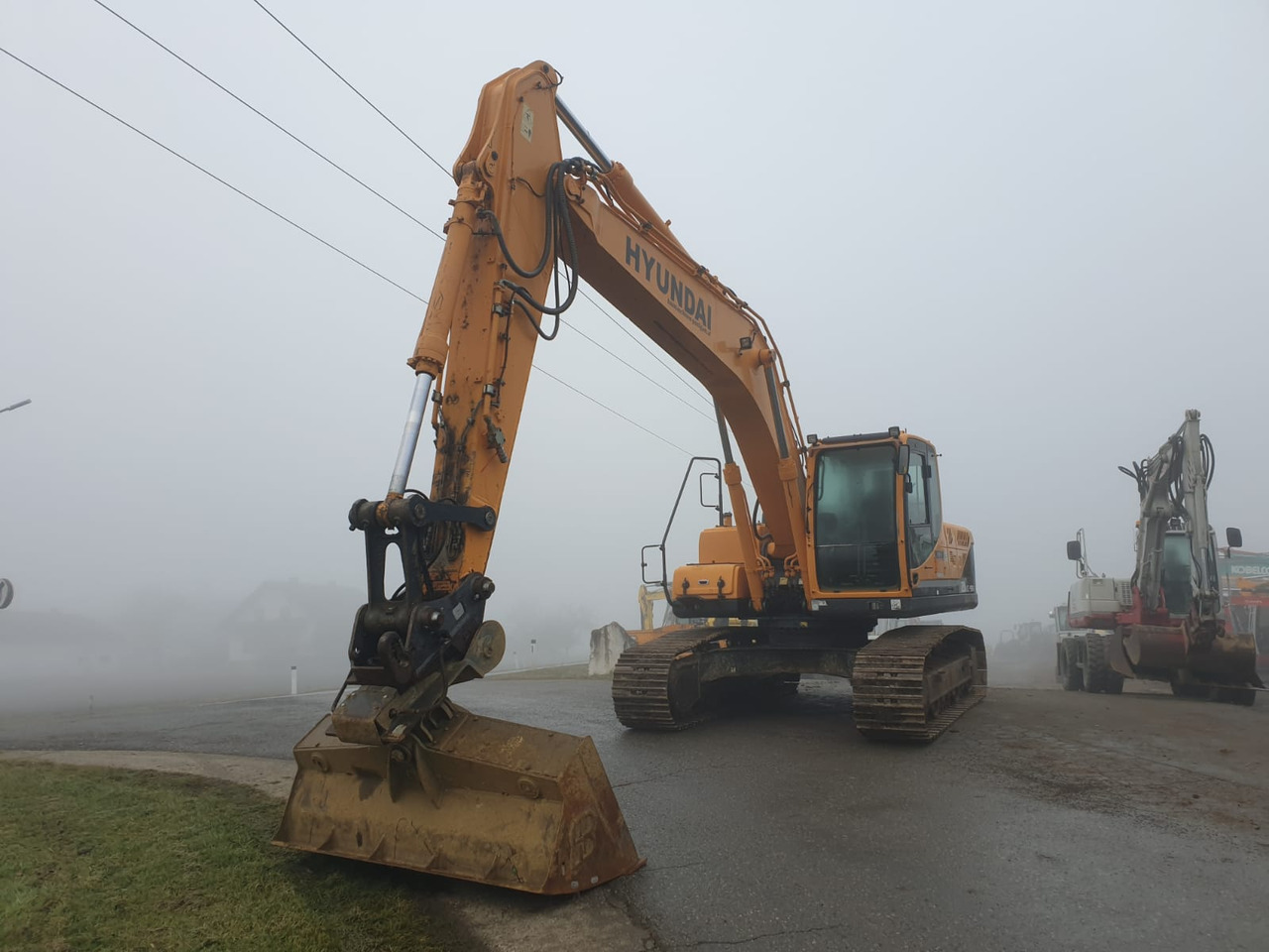 Hyundai R 220 LC-9A - Rupsgraafmachine: afbeelding 3 Hyundai R 220 LC-9A - Rupsgraafmachine: afbeelding 3