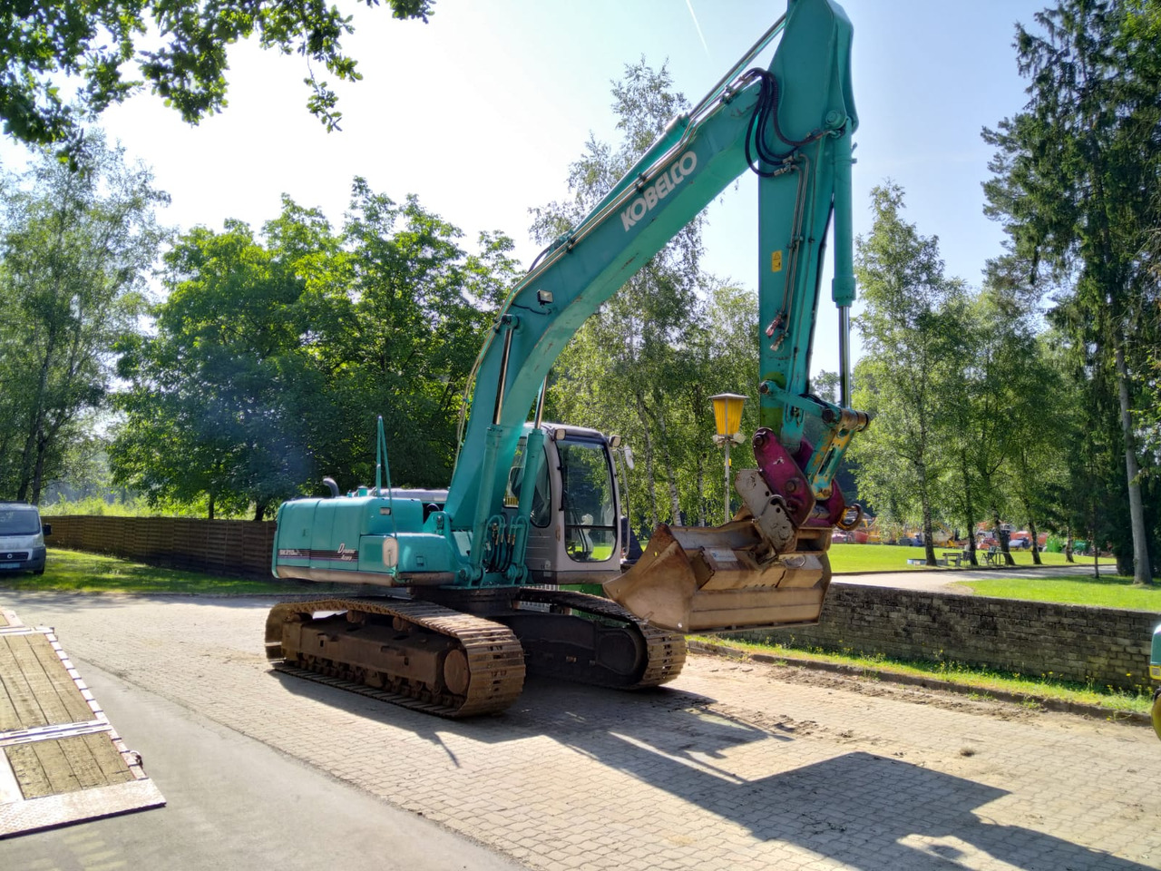 KOBELCO SK 210 NLC-6E - Rupsgraafmachine: afbeelding 2 KOBELCO SK 210 NLC-6E - Rupsgraafmachine: afbeelding 2