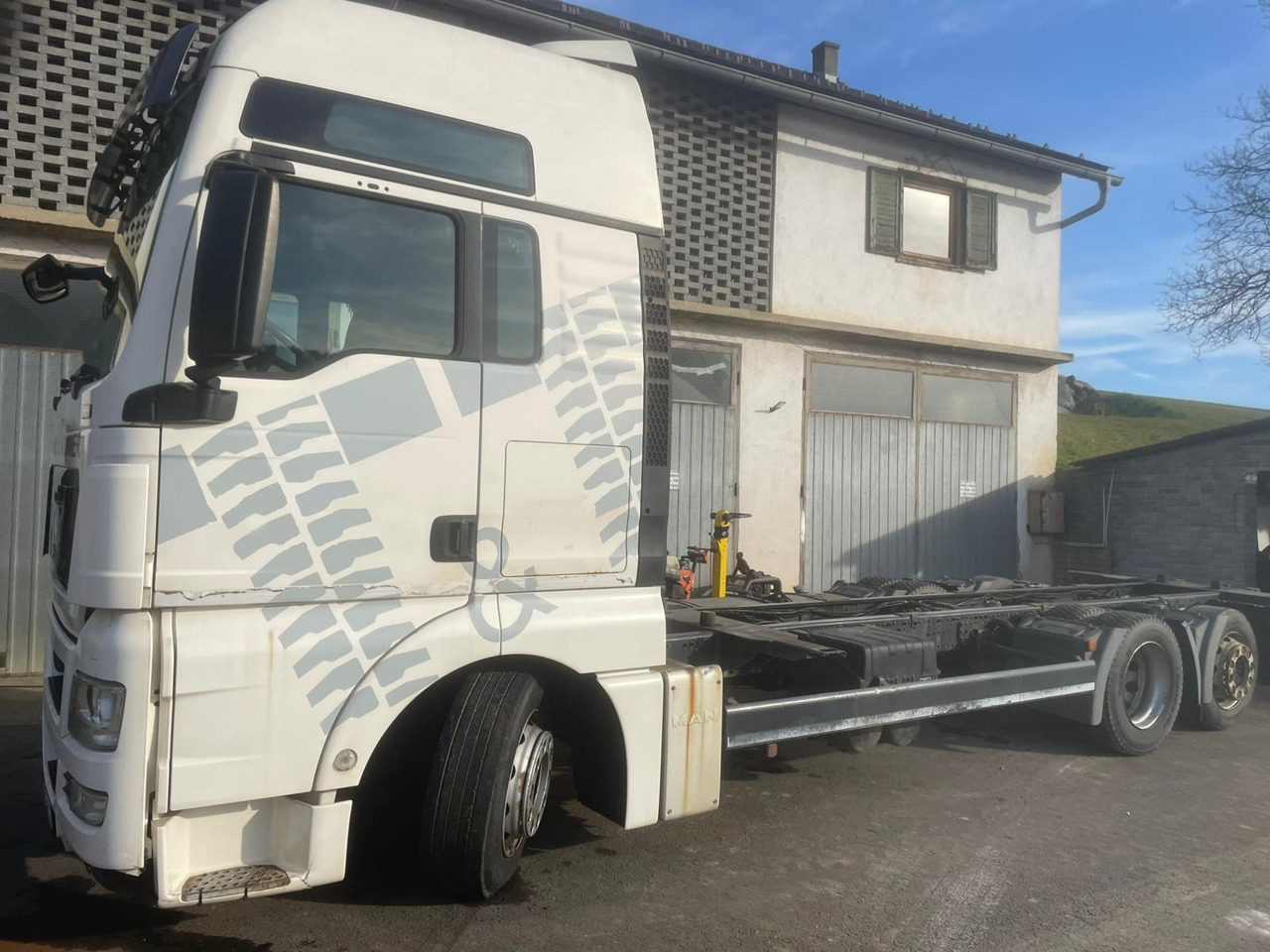 MAN TGX 24.480 6x2 - Chassis vrachtwagen: afbeelding 1 MAN TGX 24.480 6x2 - Chassis vrachtwagen: afbeelding 1
