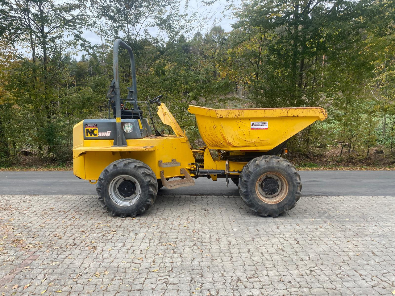 NC SW 6 - Kiepwagen met knikbesturing: afbeelding 2 NC SW 6 - Kiepwagen met knikbesturing: afbeelding 2