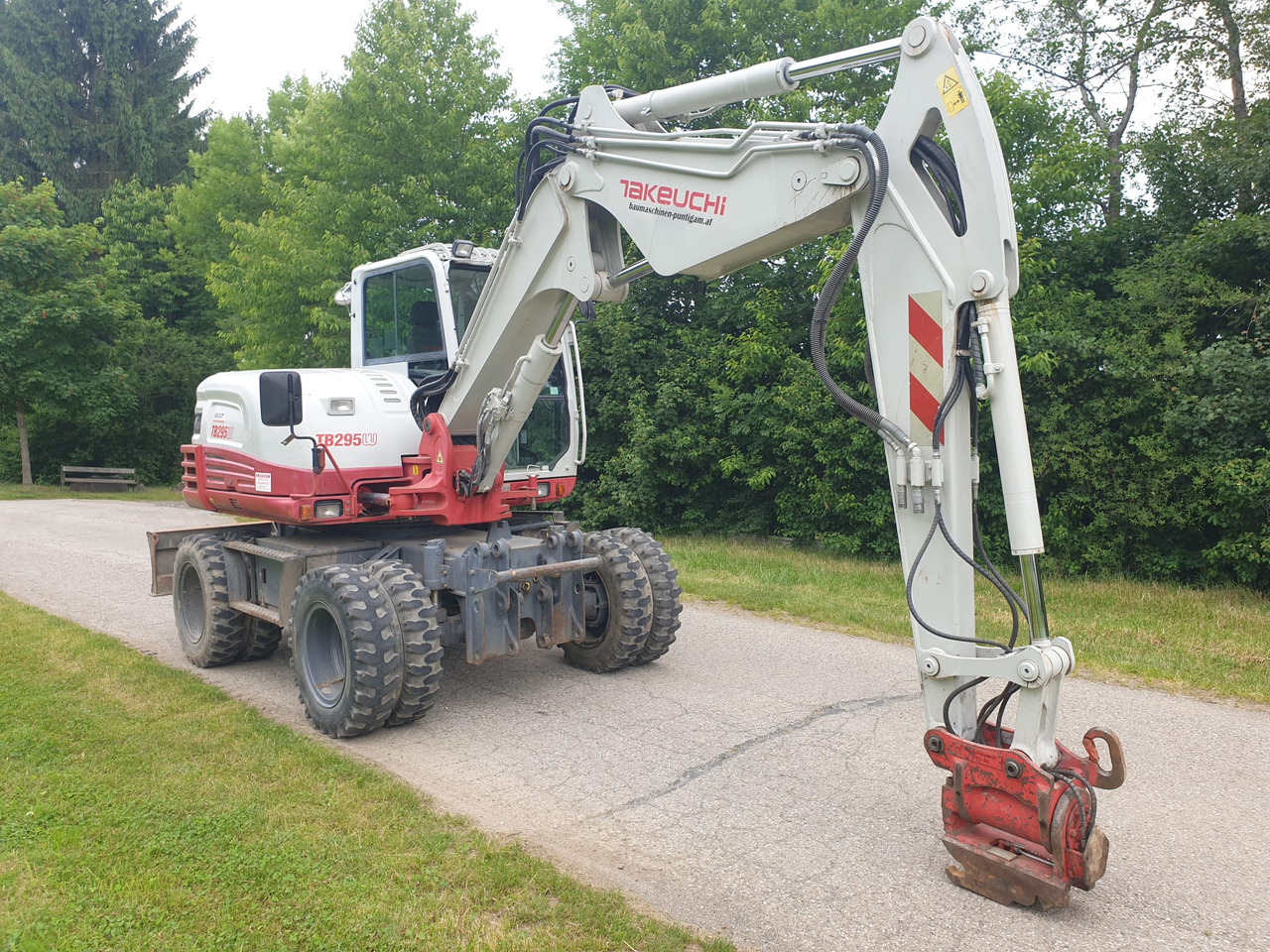 TAKEUCHI TB 295W - Mobiele graafmachine: afbeelding 4 TAKEUCHI TB 295W - Mobiele graafmachine: afbeelding 4