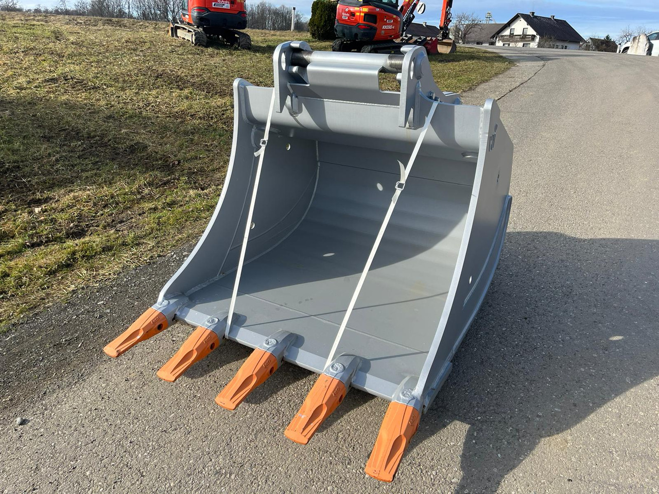 Winkelbauer 130 cm backhoe bucket with OQ 70/55 - Graafbak voor Rupsgraafmachine: afbeelding 1 Winkelbauer 130 cm backhoe bucket with OQ 70/55 - Graafbak voor Rupsgraafmachine: afbeelding 1