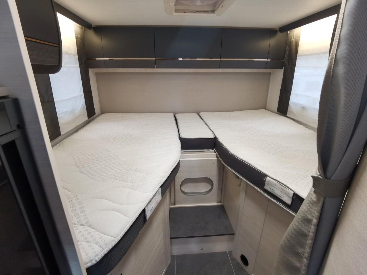Half integraal camper Chausson 627 GA TITANIUM -PREMIUM /EINZELBETTEN & HUBBETT: afbeelding 19