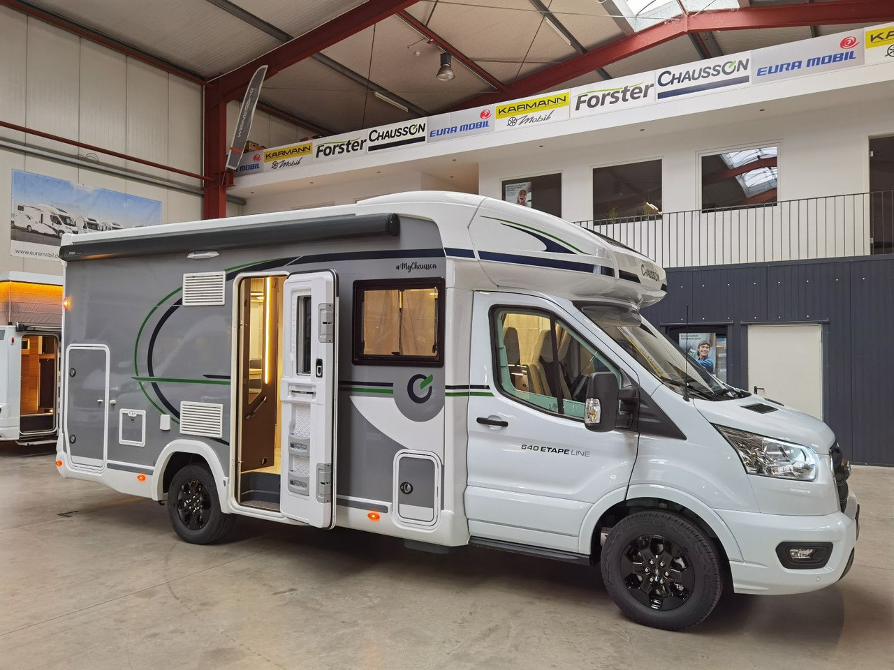 Chausson 640 ETAPE LINE / 2025 /ARCTIC-PAKET/ XXL-HUBBETT - Half integraal camper: afbeelding 4 Chausson 640 ETAPE LINE / 2025 /ARCTIC-PAKET/ XXL-HUBBETT - Half integraal camper: afbeelding 4