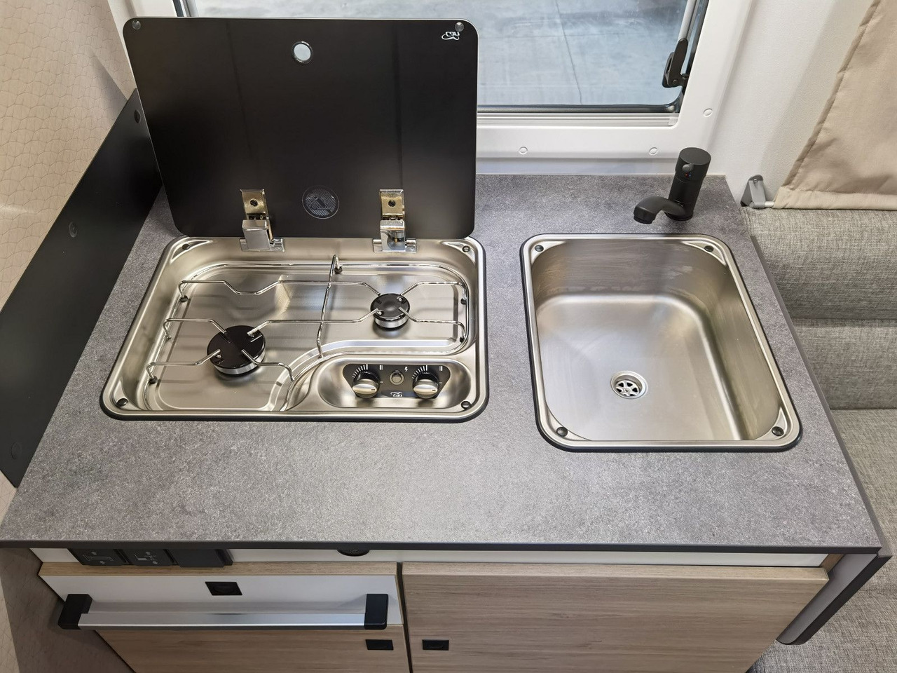 Leasing  Chausson 650 FIRST LINE /-2025-/ARCTIC-PAKET/XXL- HUBBETT Chausson 650 FIRST LINE /-2025-/ARCTIC-PAKET/XXL- HUBBETT: afbeelding 12