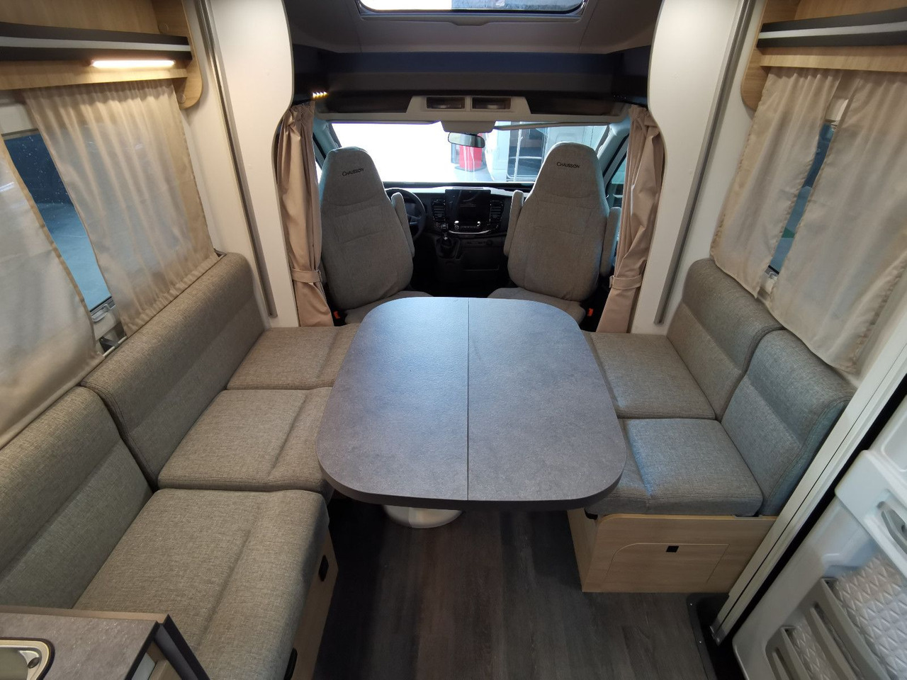 Leasing  Chausson 650 FIRST LINE /-2025-/ARCTIC-PAKET/XXL- HUBBETT Chausson 650 FIRST LINE /-2025-/ARCTIC-PAKET/XXL- HUBBETT: afbeelding 9