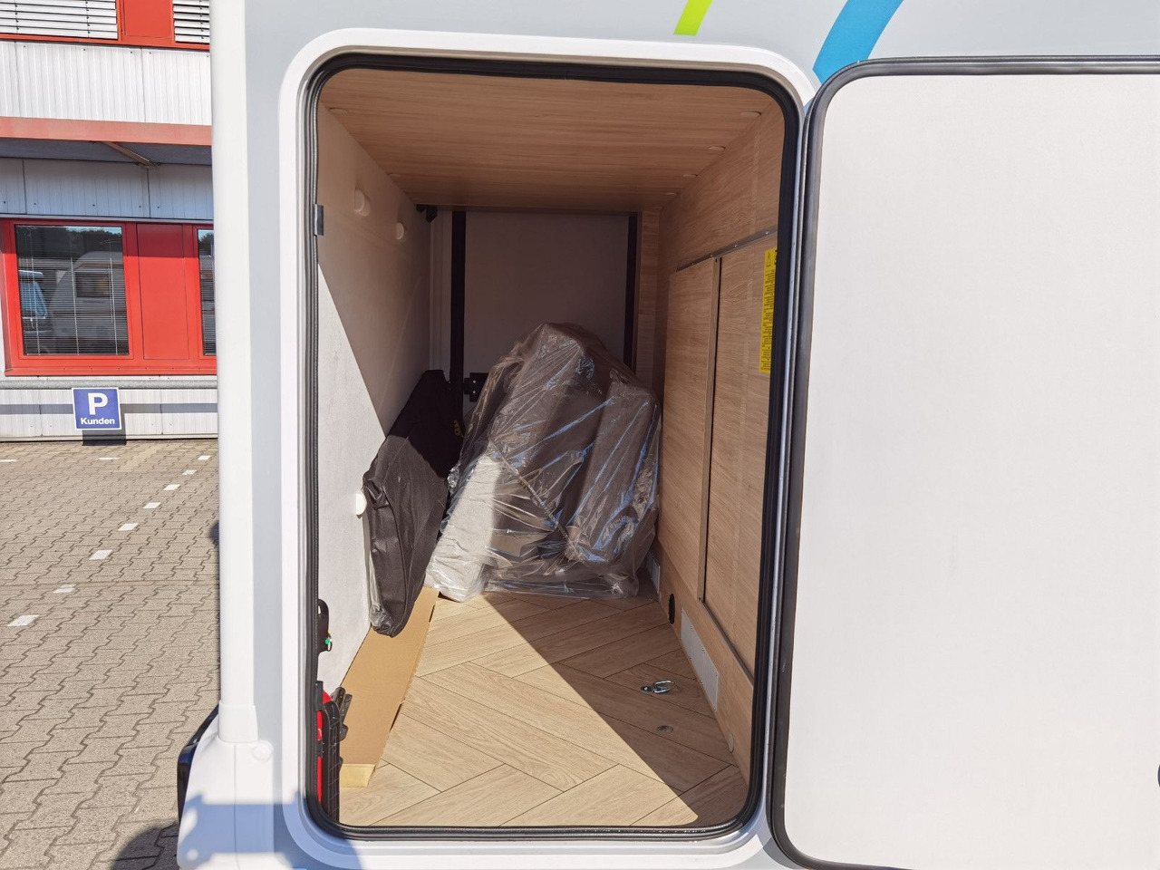 Half integraal camper Chausson 650 TITANIUM / - 2026 - / 165PS - 8G. / HUBBETT: afbeelding 11 Half integraal camper Chausson 650 TITANIUM / - 2026 - / 165PS - 8G. / HUBBETT: afbeelding 11