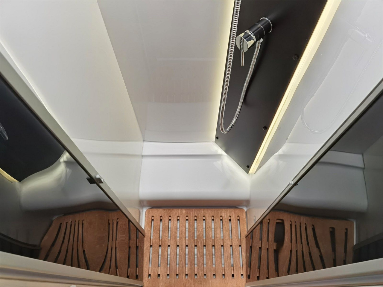 Leasing  Chausson 724 ETAPE - LINE /140PS /ZUBEHÖR & CONNECT PAKET Chausson 724 ETAPE - LINE /140PS /ZUBEHÖR & CONNECT PAKET: afbeelding 21