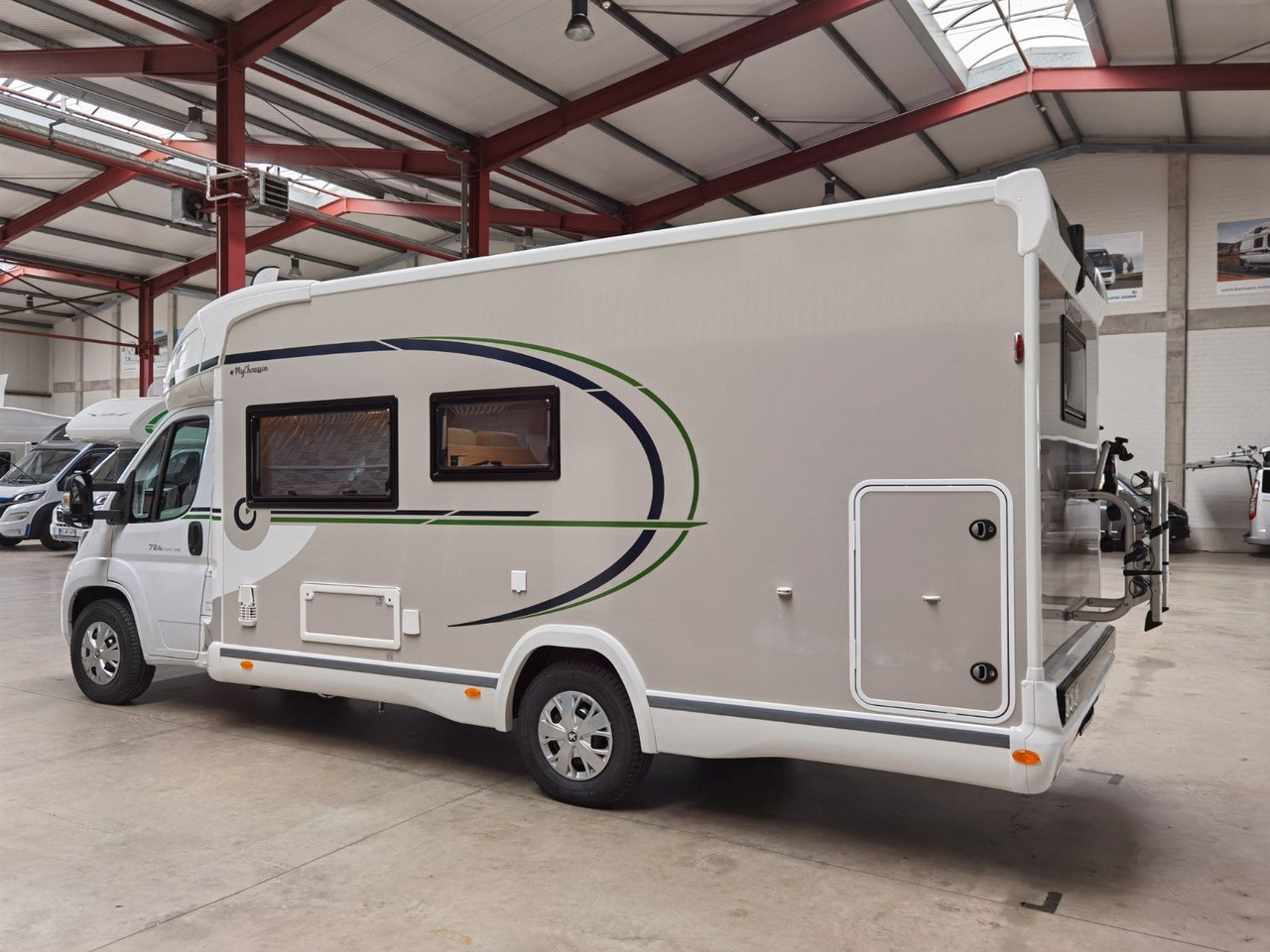 Chausson 724 ETAPE - LINE /140PS /ZUBEHÖR & CONNECT PAKET - Half integraal camper: afbeelding 5 Chausson 724 ETAPE - LINE /140PS /ZUBEHÖR & CONNECT PAKET - Half integraal camper: afbeelding 5
