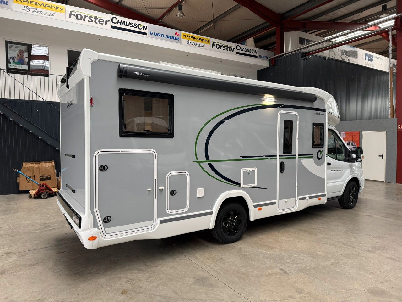 Chausson 797 TITANIUM / - 2026 - / 4.1T. / EINZELBETTEN - Half integraal camper: afbeelding 4 Chausson 797 TITANIUM / - 2026 - / 4.1T. / EINZELBETTEN - Half integraal camper: afbeelding 4