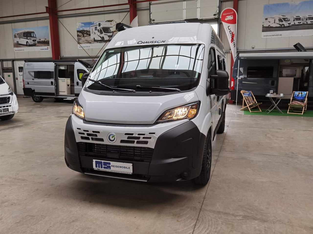 Chausson V594 S FIRST LINE / ZUBEHÖR & LOOK -PAKET/ 5.41M - Buscamper: afbeelding 5 Chausson V594 S FIRST LINE / ZUBEHÖR & LOOK -PAKET/ 5.41M - Buscamper: afbeelding 5