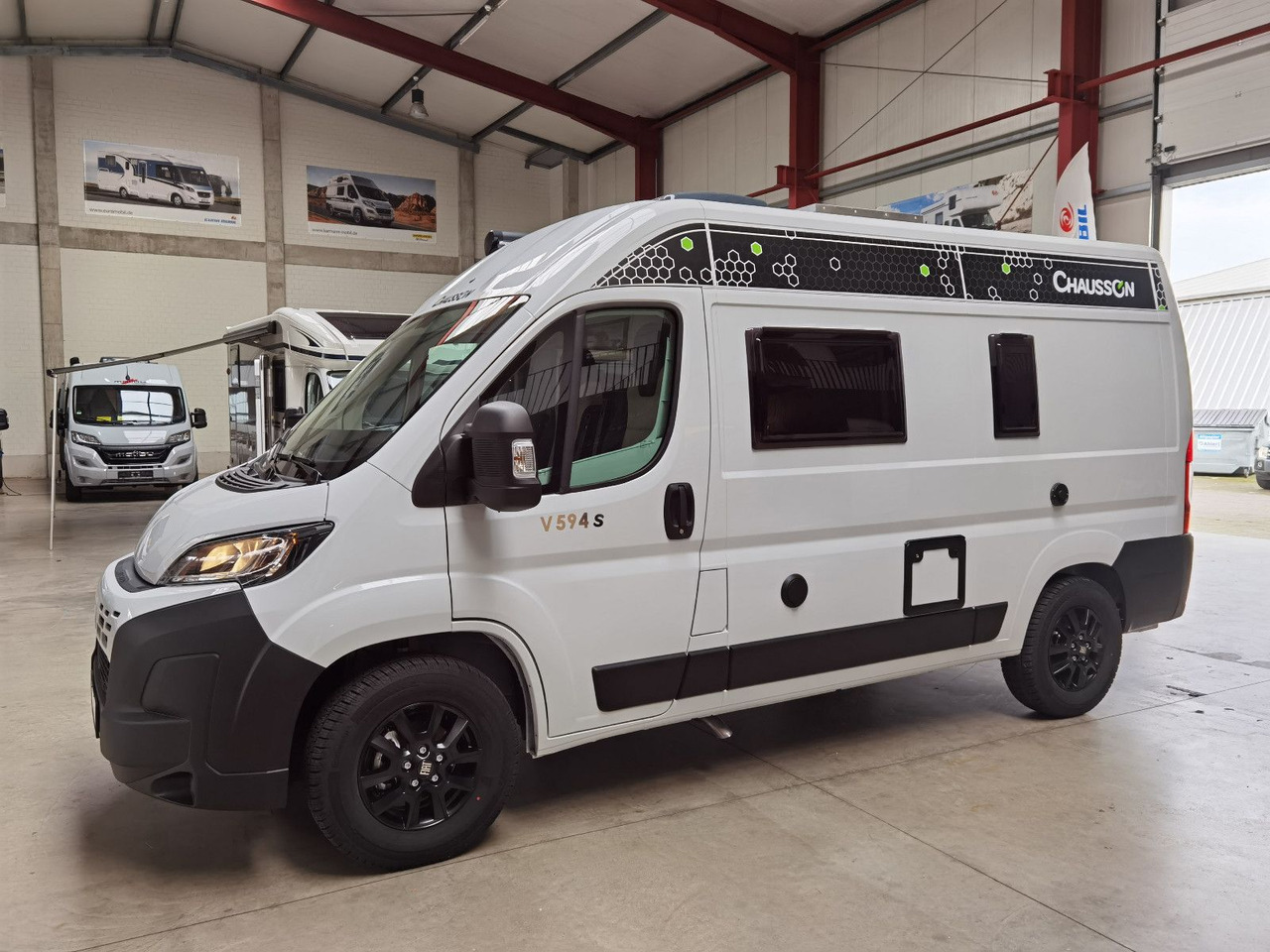 Chausson V594 S FIRST LINE / ZUBEHÖR & LOOK -PAKET/ 5.41M - Buscamper: afbeelding 4 Chausson V594 S FIRST LINE / ZUBEHÖR & LOOK -PAKET/ 5.41M - Buscamper: afbeelding 4