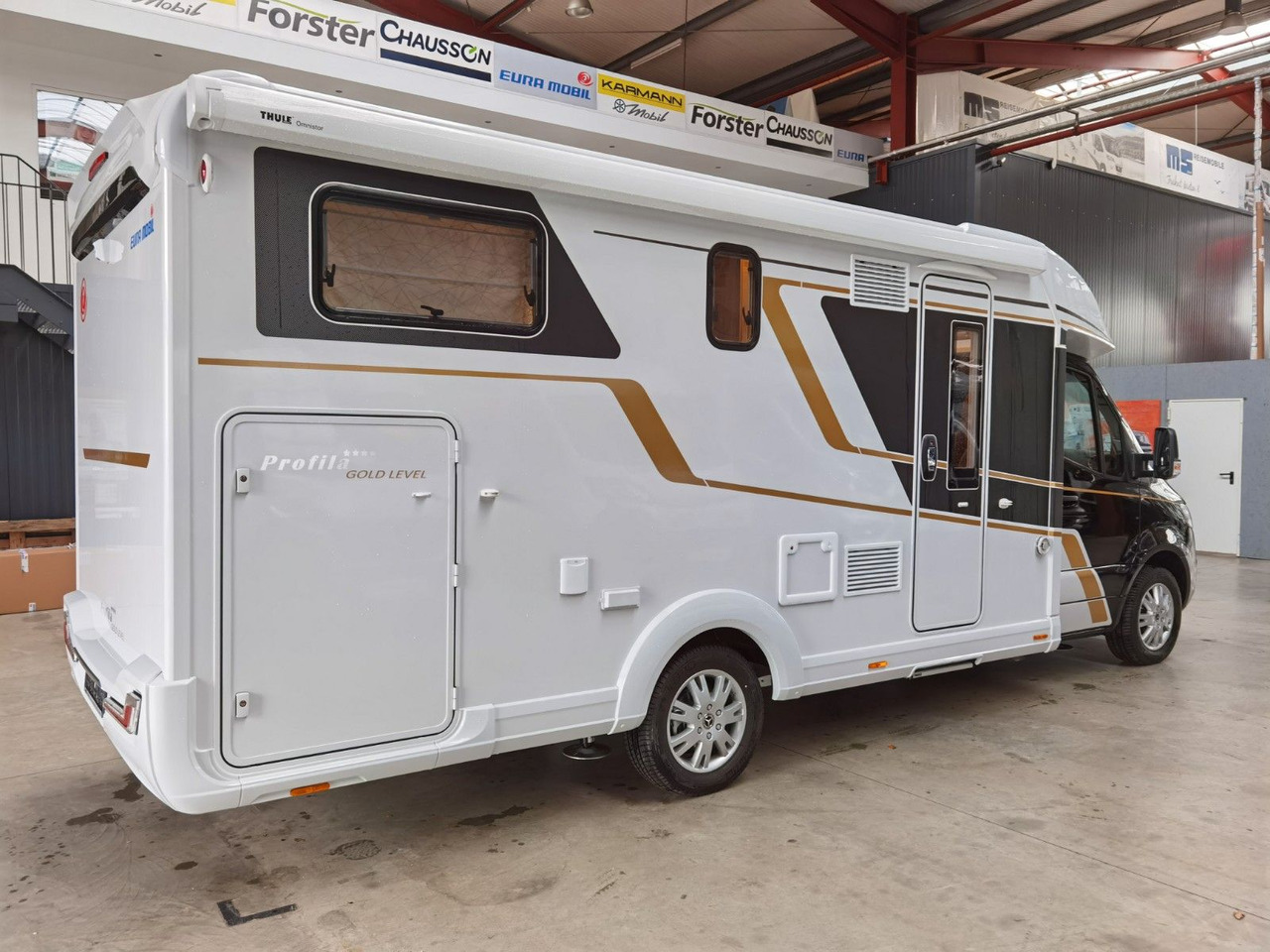 Eura Mobil PROFILA T 726 EB /- 2026 - / GOLD - LEVEL PAKET - Half integraal camper: afbeelding 4 Eura Mobil PROFILA T 726 EB /- 2026 - / GOLD - LEVEL PAKET - Half integraal camper: afbeelding 4