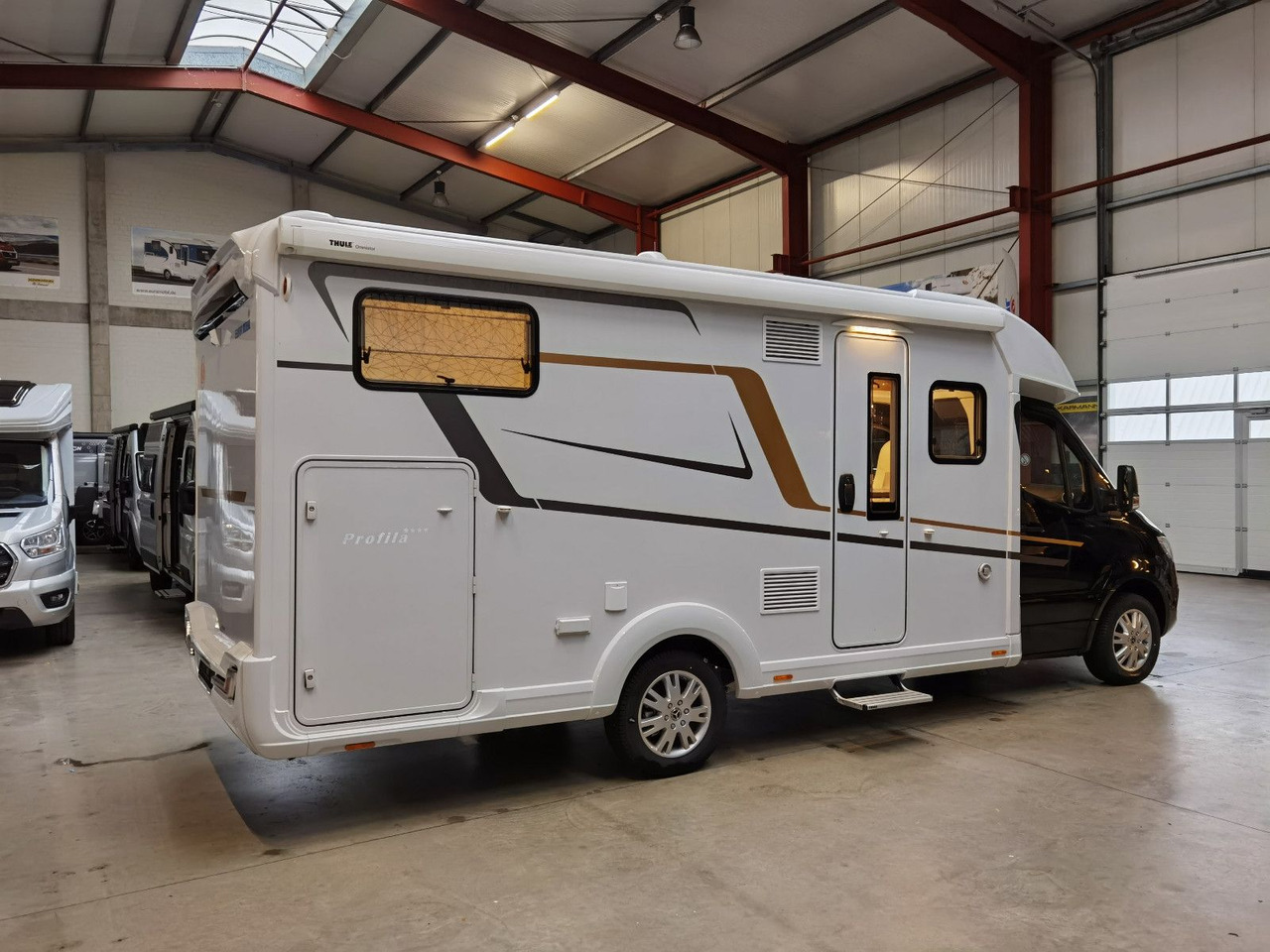 Eura Mobil PROFILA T 726 EF /-2025-/ MONDIAL PLUS & S-PAKET - Half integraal camper: afbeelding 4 Eura Mobil PROFILA T 726 EF /-2025-/ MONDIAL PLUS & S-PAKET - Half integraal camper: afbeelding 4