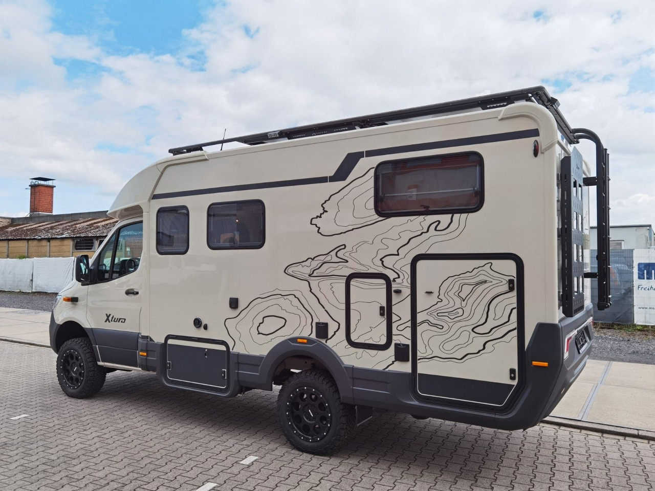 Eura Mobil XTURA 686 EF /MODELL 2025 / 4x4 /TOP-AUSSTATTUNG - Half integraal camper: afbeelding 5 Eura Mobil XTURA 686 EF /MODELL 2025 / 4x4 /TOP-AUSSTATTUNG - Half integraal camper: afbeelding 5