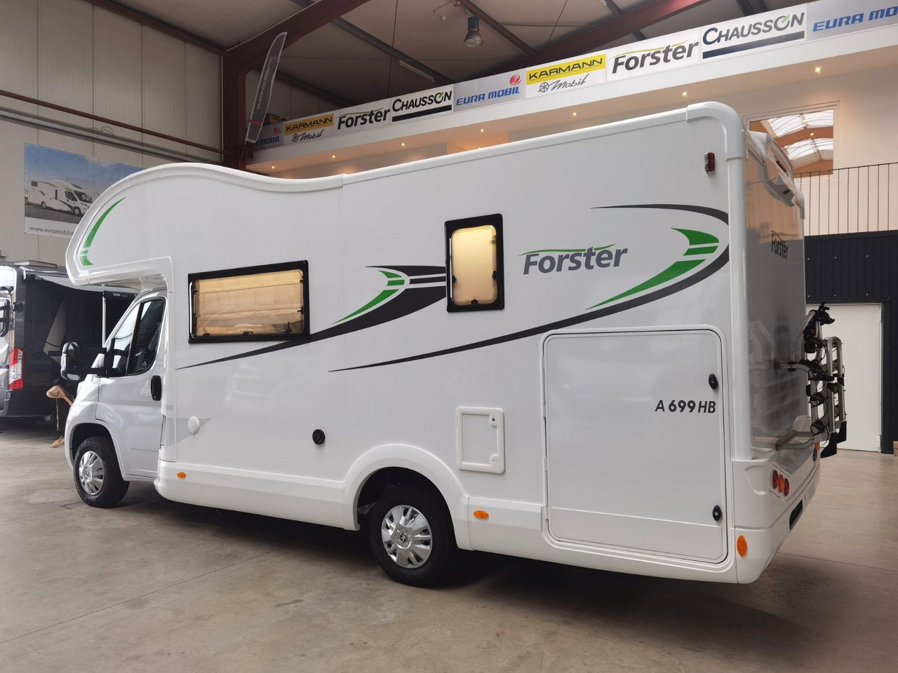 Forster A 699 HB /140PS / ZUBEHÖR - PAKET / 6x SITZP. - Alkoof camper: afbeelding 5 Forster A 699 HB /140PS / ZUBEHÖR - PAKET / 6x SITZP. - Alkoof camper: afbeelding 5