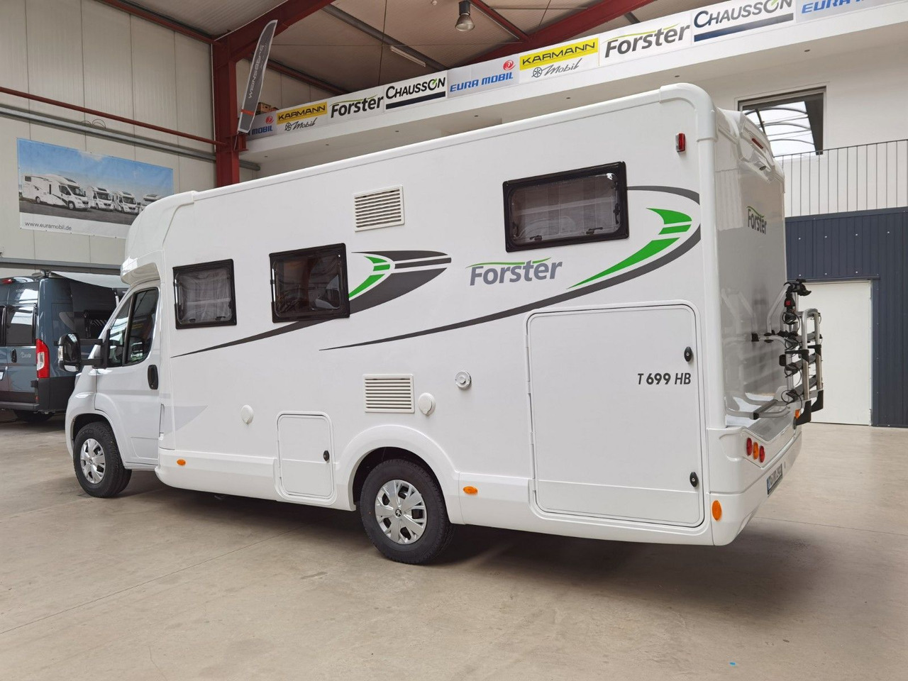 Forster T 699 HB / 140PS / HUBBETT & HECKBETT - Half integraal camper: afbeelding 5 Forster T 699 HB / 140PS / HUBBETT & HECKBETT - Half integraal camper: afbeelding 5