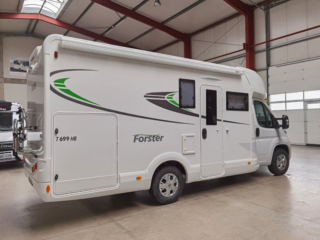 Forster T 699 HB / 140PS / HUBBETT & HECKBETT - Half integraal camper: afbeelding 4 Forster T 699 HB / 140PS / HUBBETT & HECKBETT - Half integraal camper: afbeelding 4