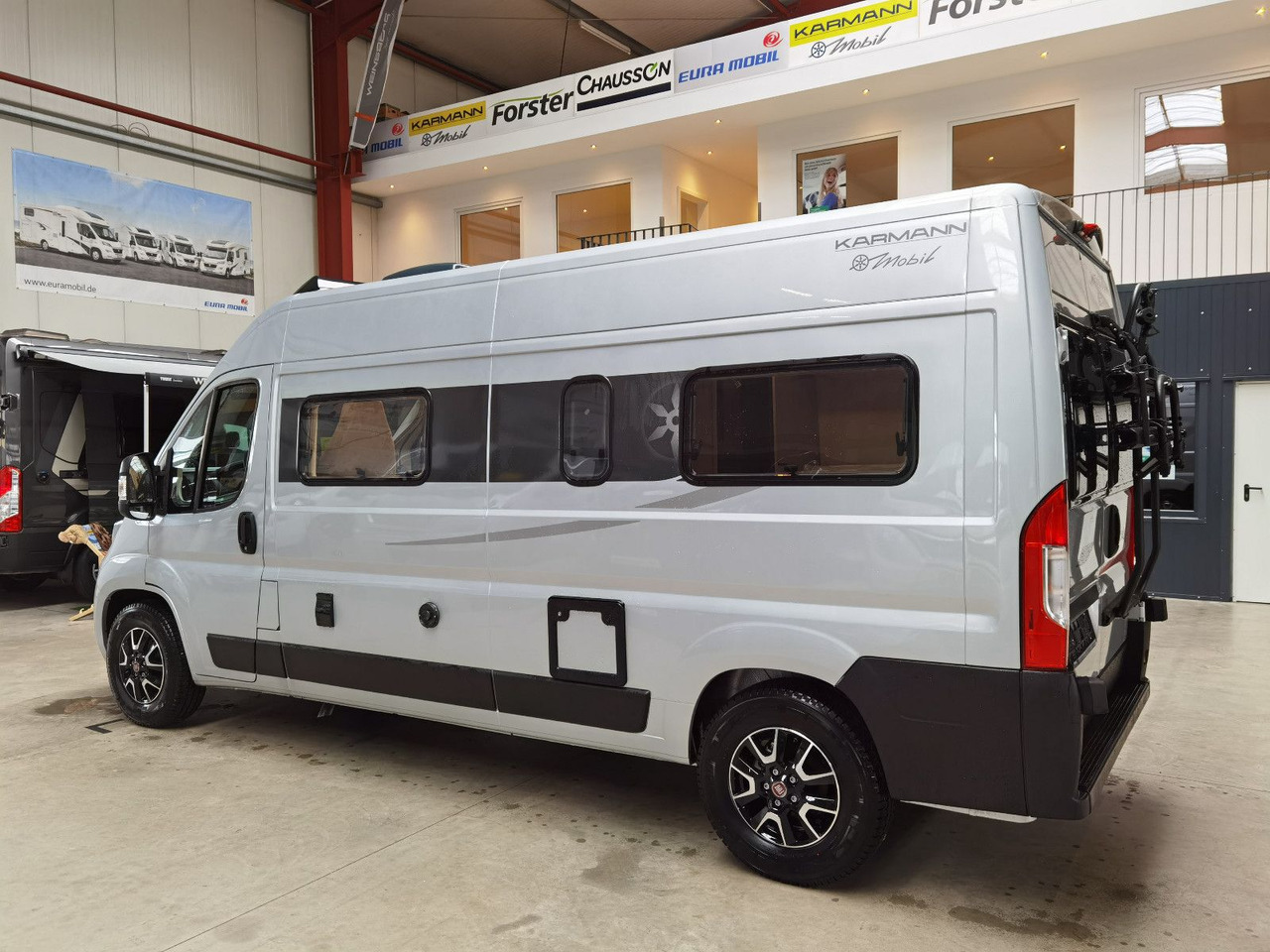 Karmann DAVIS 590 LIFESTYLE / 140PS / SKY-ROOF & ALU - Buscamper: afbeelding 5 Karmann DAVIS 590 LIFESTYLE / 140PS / SKY-ROOF & ALU - Buscamper: afbeelding 5