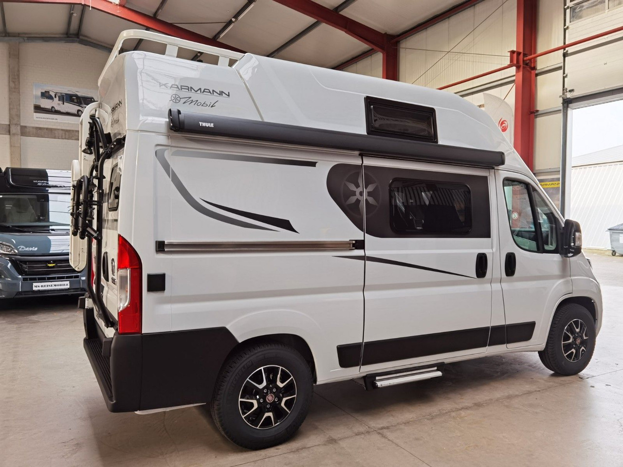 Karmann DEXTER 550 / 140PS / CONCEPT - PAKET & HUBBETT - Buscamper: afbeelding 4 Karmann DEXTER 550 / 140PS / CONCEPT - PAKET & HUBBETT - Buscamper: afbeelding 4