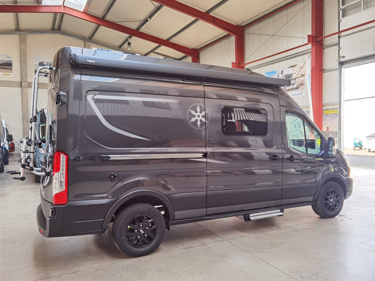 Karmann DEXTER 570 / 170 PS / 4x4/ ALU / SOLAR / MARKISE - Buscamper: afbeelding 4 Karmann DEXTER 570 / 170 PS / 4x4/ ALU / SOLAR / MARKISE - Buscamper: afbeelding 4