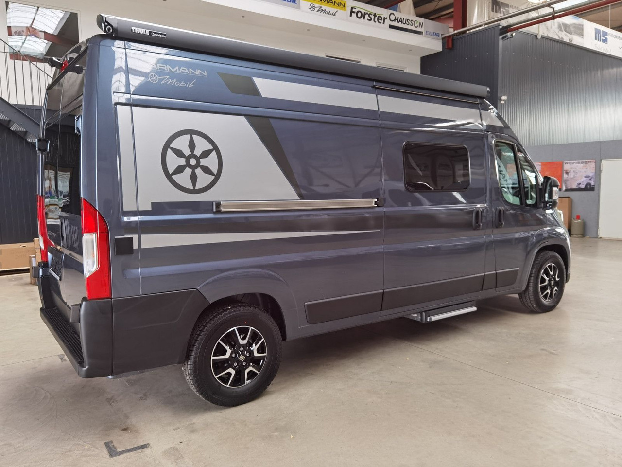 Karmann DEXTER 580 /-MODELL 2026-/ PANORAMA DACHFENSTER - Buscamper: afbeelding 4 Karmann DEXTER 580 /-MODELL 2026-/ PANORAMA DACHFENSTER - Buscamper: afbeelding 4