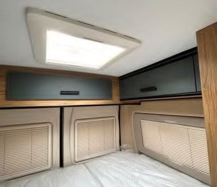 Karmann DEXTER 580 /-MODELL 2026-/ PANORAMA DACHFENSTER - Buscamper: afbeelding 5 Karmann DEXTER 580 /-MODELL 2026-/ PANORAMA DACHFENSTER - Buscamper: afbeelding 5