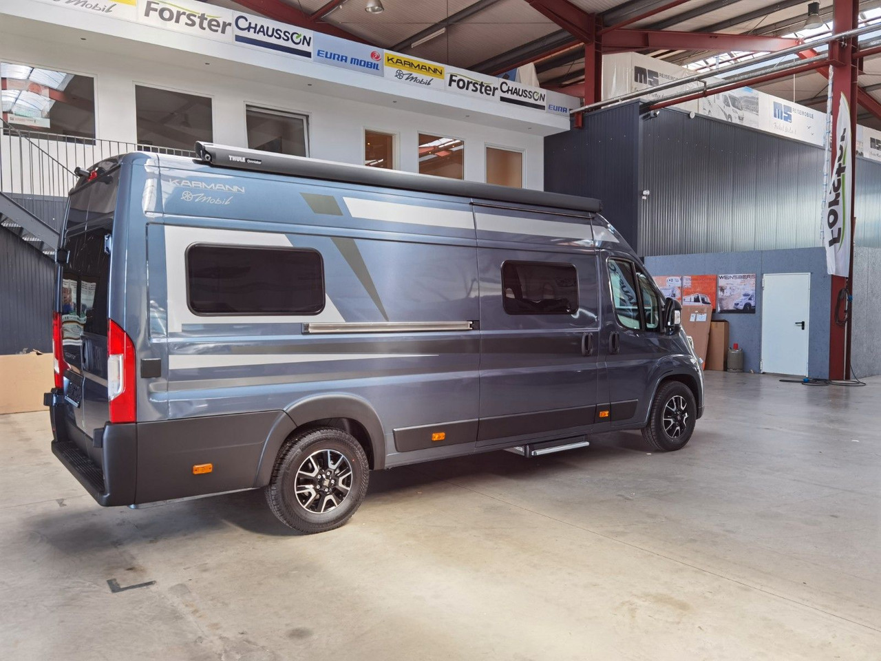 Karmann DEXTER 635 / -2026- / HUBBETT & BIKE-GARAGE - Buscamper: afbeelding 4 Karmann DEXTER 635 / -2026- / HUBBETT & BIKE-GARAGE - Buscamper: afbeelding 4