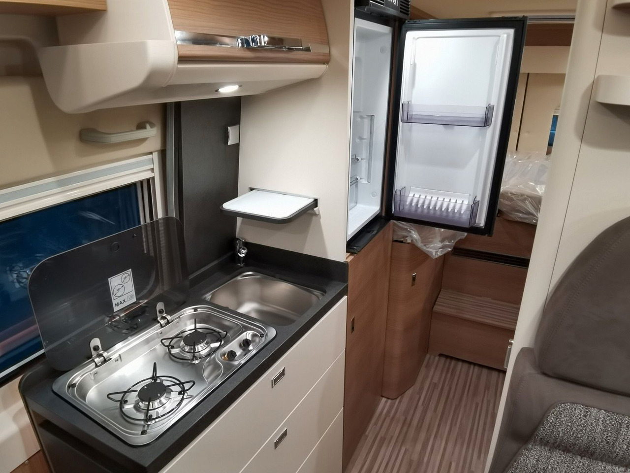 Buscamper Malibu VAN COMFORT GT - 640 LE / NAVIGATION & KEYLESS: afbeelding 14