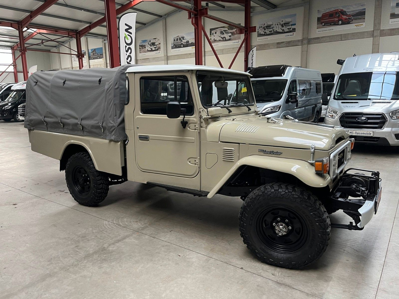 Toyota LAND CRUISER HJ 45 - 3.6l DIESEL / PICK UP - SUV: afbeelding 5 Toyota LAND CRUISER HJ 45 - 3.6l DIESEL / PICK UP - SUV: afbeelding 5