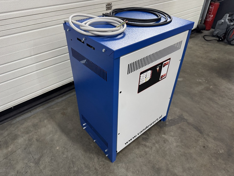 VEB Heftruck Accu lader / Forklift Charger New 48V / 80V More in stock. - Intern transport: afbeelding 3 VEB Heftruck Accu lader / Forklift Charger New 48V / 80V More in stock. - Intern transport: afbeelding 3