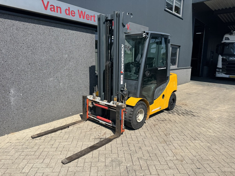 Jungheinrich DFG 435S - Diesel heftruck: afbeelding 2 Jungheinrich DFG 435S - Diesel heftruck: afbeelding 2
