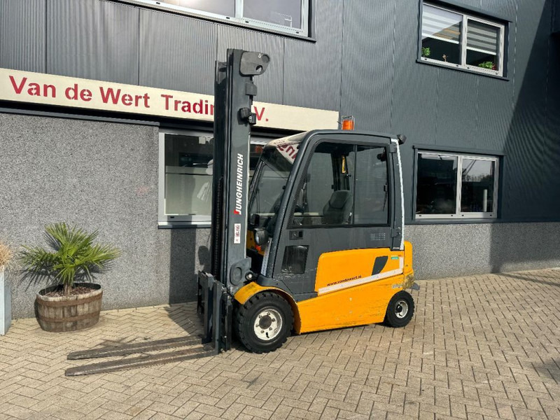 Jungheinrich EFG 430 K - Elektrische heftruck: afbeelding 2 Jungheinrich EFG 430 K - Elektrische heftruck: afbeelding 2