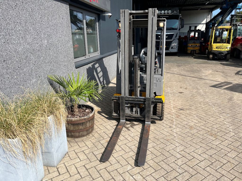 Jungheinrich EFG215 EFG215 triplo460 freelift sideshift 2016 heftruck forklift electrisch - Elektrische heftruck: afbeelding 4 Jungheinrich EFG215 EFG215 triplo460 freelift sideshift 2016 heftruck forklift electrisch - Elektrische heftruck: afbeelding 4
