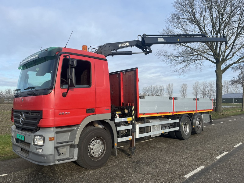 Mercedes-Benz ACTROS 2832 - Vrachtwagen met open laadbak, Kraanwagen: afbeelding 1 Mercedes-Benz ACTROS 2832 - Vrachtwagen met open laadbak, Kraanwagen: afbeelding 1