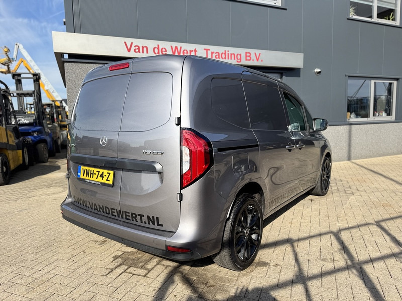 Mercedes-Benz Citan 110 CDI 95PK Diesel 2021 Airco / DAB + / Apple Carplay / Camera / LM Velgen / Cruise control / Navi Zeer Net! - Bestelwagen gesloten laadbak: afbeelding 4 Mercedes-Benz Citan 110 CDI 95PK Diesel 2021 Airco / DAB + / Apple Carplay / Camera / LM Velgen / Cruise control / Navi Zeer Net! - Bestelwagen gesloten laadbak: afbeelding 4