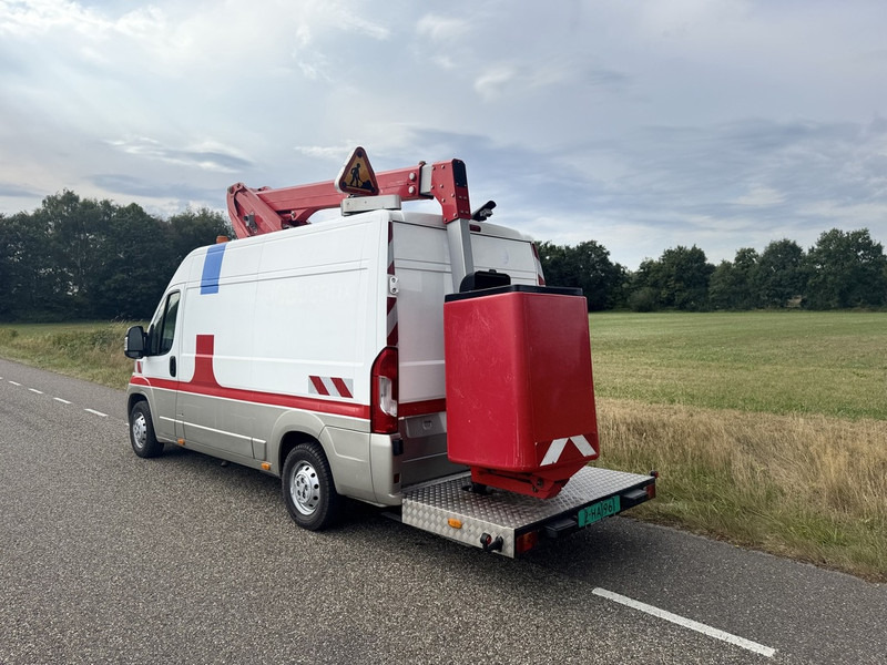 Peugeot BOXER 2.2HDI 12.5mtr werkhoogte 2016 - Vrachtwagen hoogwerker: afbeelding 4 Peugeot BOXER 2.2HDI 12.5mtr werkhoogte 2016 - Vrachtwagen hoogwerker: afbeelding 4