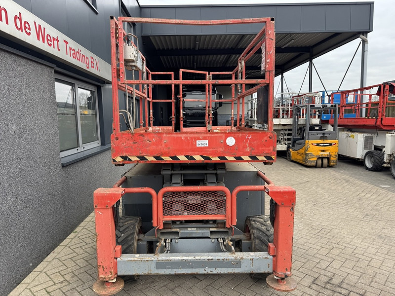 Skyjack SJ 6832RT Schaarhoogwerker / Scissor / Arbeitsbuhne 2015 4X4 Kubota Diesel 12M Werkhoogte - Schaarlift: afbeelding 4 Skyjack SJ 6832RT Schaarhoogwerker / Scissor / Arbeitsbuhne 2015 4X4 Kubota Diesel 12M Werkhoogte - Schaarlift: afbeelding 4