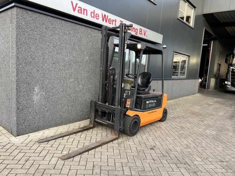 Still R20-20P Heftruck Still R20-20P Duplo 340 freelift/sideshift elektrisch 2006 Accu 2014 - Elektrische heftruck: afbeelding 4 Still R20-20P Heftruck Still R20-20P Duplo 340 freelift/sideshift elektrisch 2006 Accu 2014 - Elektrische heftruck: afbeelding 4