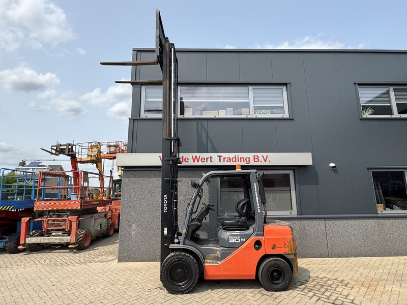 Diesel heftruck Toyota 02-8 FDF 30: afbeelding 6