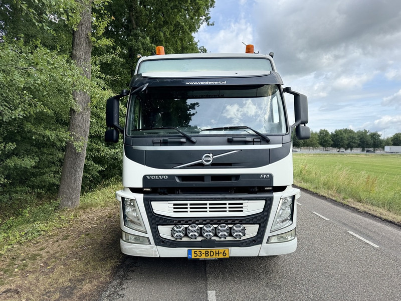 Volvo FM 420 6X2 Machine Transporter / Oprij Vrachtwagen 2013 / EURO 6 / 550DKM / APK 8-26 / Steering Wheel - Autovrachtwagen vrachtwagen: afbeelding 3 Volvo FM 420 6X2 Machine Transporter / Oprij Vrachtwagen 2013 / EURO 6 / 550DKM / APK 8-26 / Steering Wheel - Autovrachtwagen vrachtwagen: afbeelding 3