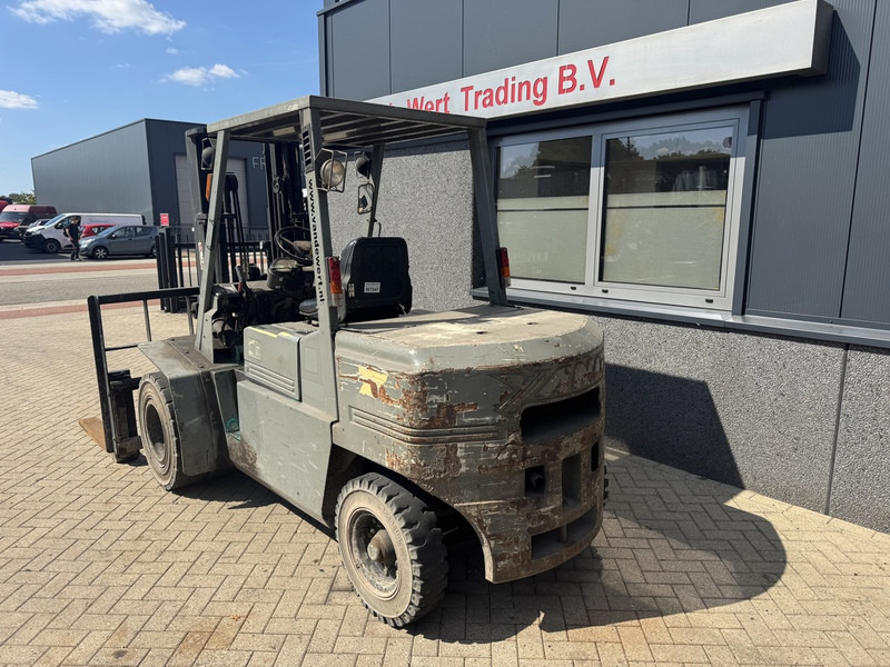 Yang FD-45 Triplo 465 Freelift/Sideshift Diesel 1999 - Diesel heftruck: afbeelding 4 Yang FD-45 Triplo 465 Freelift/Sideshift Diesel 1999 - Diesel heftruck: afbeelding 4