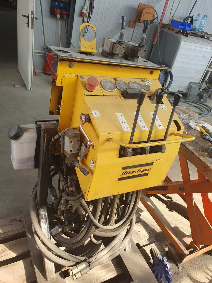 Atlas Copco DCS-12-45-1 powerpack - Tunnelboormachine: afbeelding 5 Atlas Copco DCS-12-45-1 powerpack - Tunnelboormachine: afbeelding 5