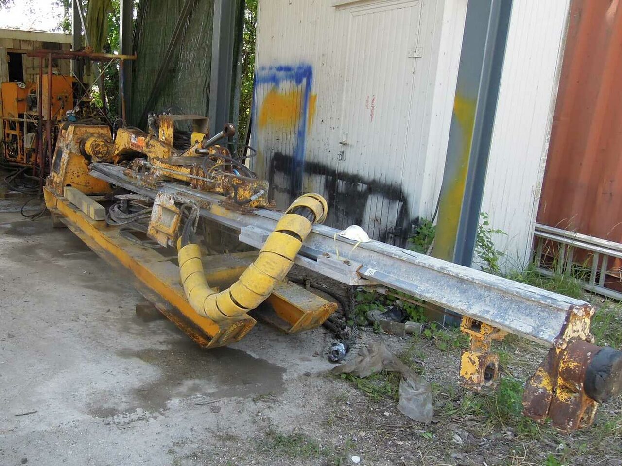 AtlasCopco BUT 6 EH drill boom - Tunnelboormachine: afbeelding 1 AtlasCopco BUT 6 EH drill boom - Tunnelboormachine: afbeelding 1
