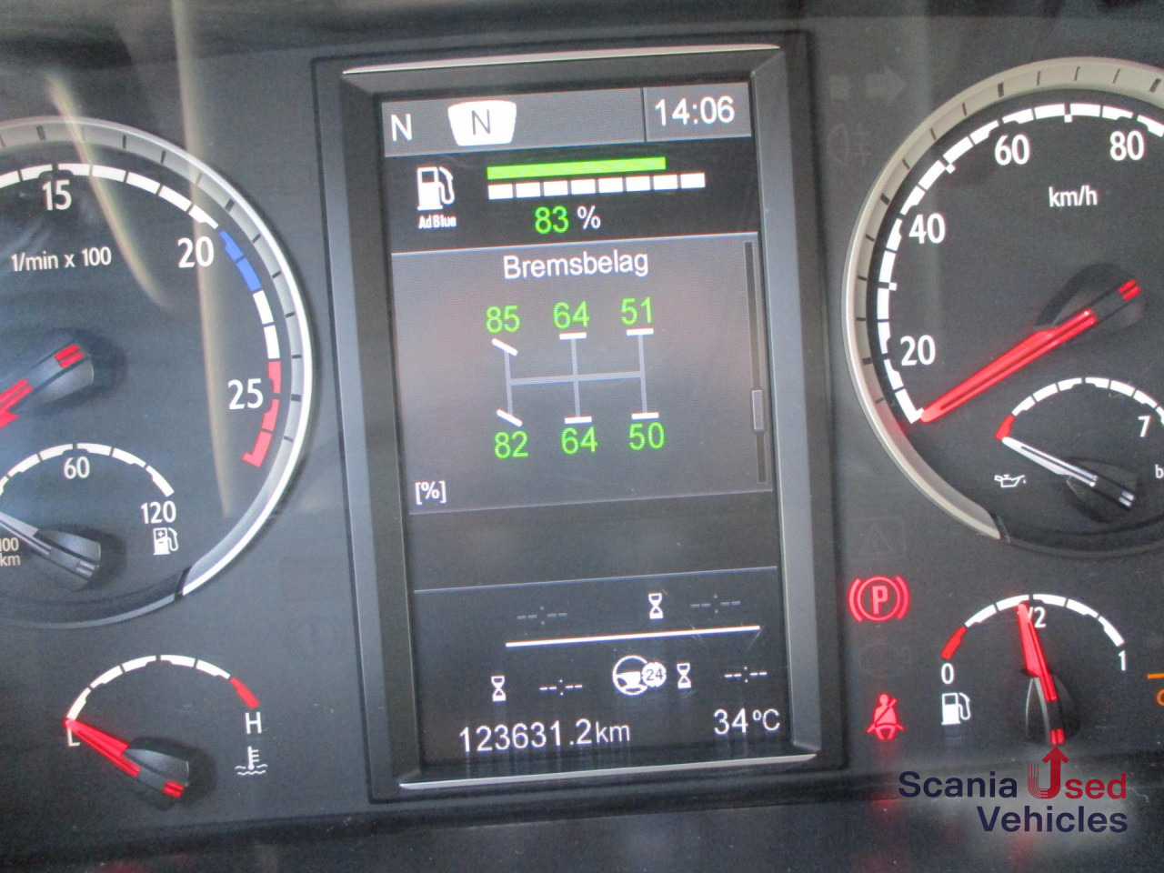 SCANIA P 320 DB6x2*4MLB EWERS Getränkeaufbau, 2 x AHK - Drankenwagen vrachtwagen: afbeelding 4 SCANIA P 320 DB6x2*4MLB EWERS Getränkeaufbau, 2 x AHK - Drankenwagen vrachtwagen: afbeelding 4