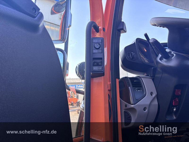 Vrachtwagen Mercedes-Benz U427: afbeelding 8