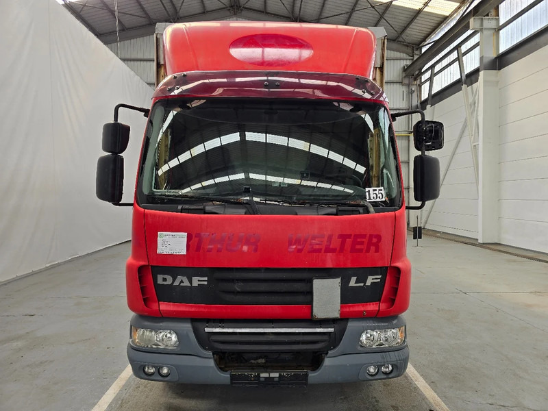 DAF LF 45 220 / EURO 5 / AIRCO / MANUEL / DHOLLANDIA 2000kg - Schuifzeilen vrachtwagen: afbeelding 2 DAF LF 45 220 / EURO 5 / AIRCO / MANUEL / DHOLLANDIA 2000kg - Schuifzeilen vrachtwagen: afbeelding 2
